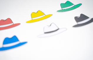 여섯 색깔 모자 (6 Thinking Hat)
